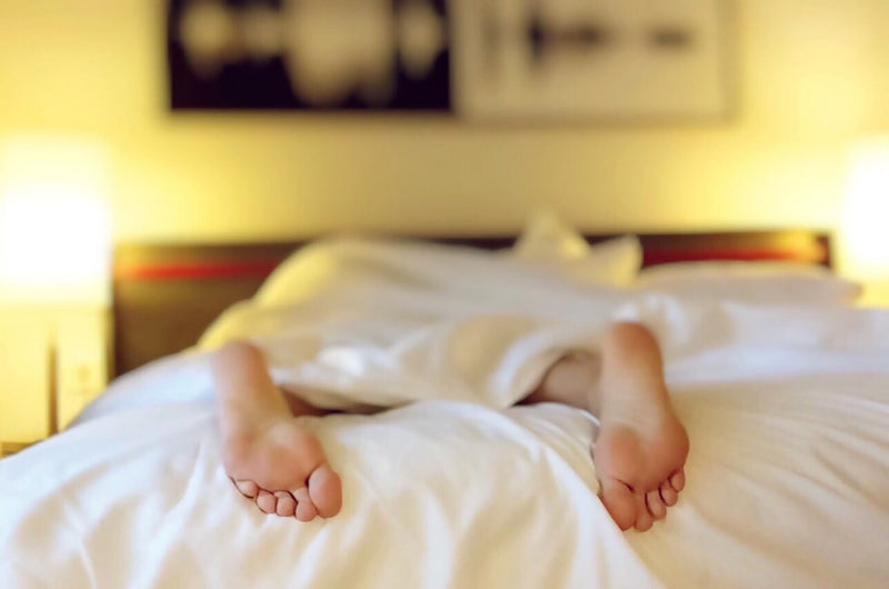 Dormire con i calzini migliora la qualità del sonno?